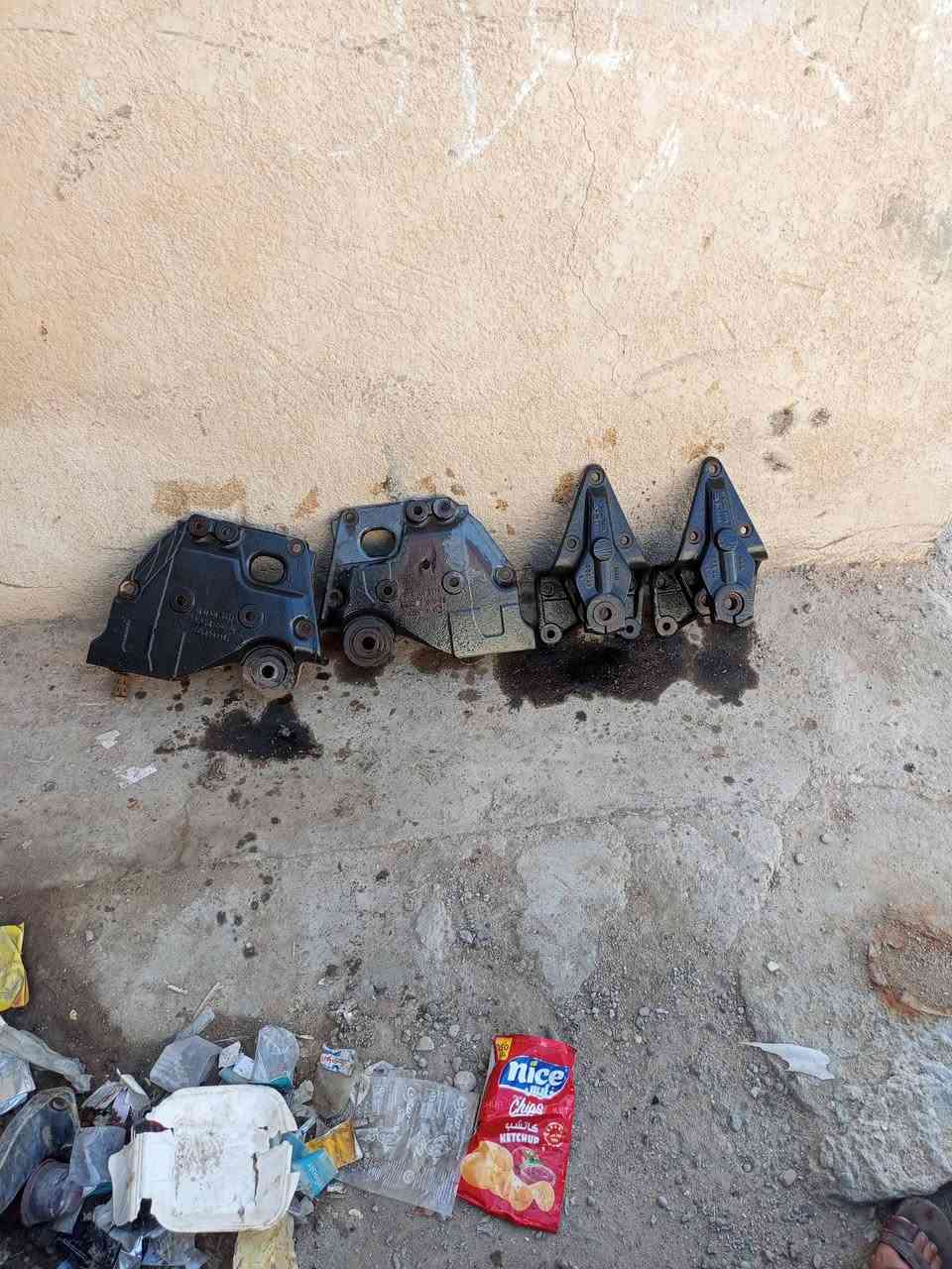 السلام عليكم كراجي للبيع مال مان مهات البرغي ***********
