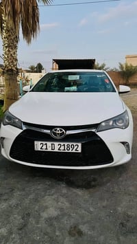 كامري LE   2016 ماشيه 130  السياره بأسمي ورقم سليمانيه  باقي التفاصيل ...