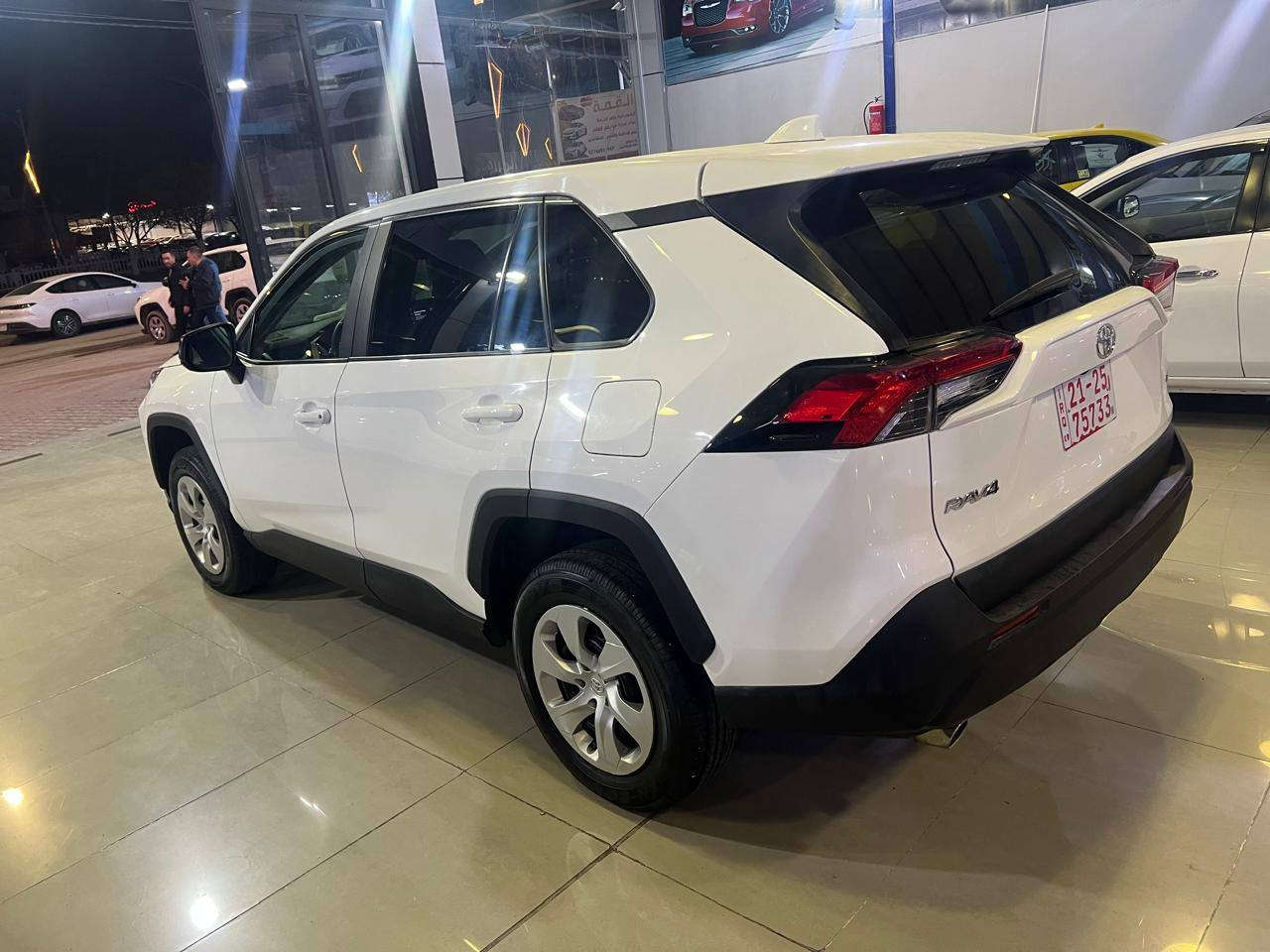 بسم الله....وعلى بركت الله
تويوتا رافورRV4
موديل 2025
مواصفات ..LE
السعر المطلوب,...265
المسافه المقطوعه..2الفين يعني زيرو
ارباك سليم  💯 💯
بجم كبس
ضررها قبق صندوق مبدل بلادي
صور الحادث موجود داخل الصور
مواصفاتها :
بريك بصمه اوتوماتيك
رادار امامي
نضام قيادة ذاتية
شاشة ايپاد
تحديد سرعة
تحكم ستيرن
كاميرا خلفي
نضام ECO
نضام Sport
العنوان - كركوك شارع المعارض----- معرض الرواسي
الاستفسار والاتصال على الرقم الموجود
***********
