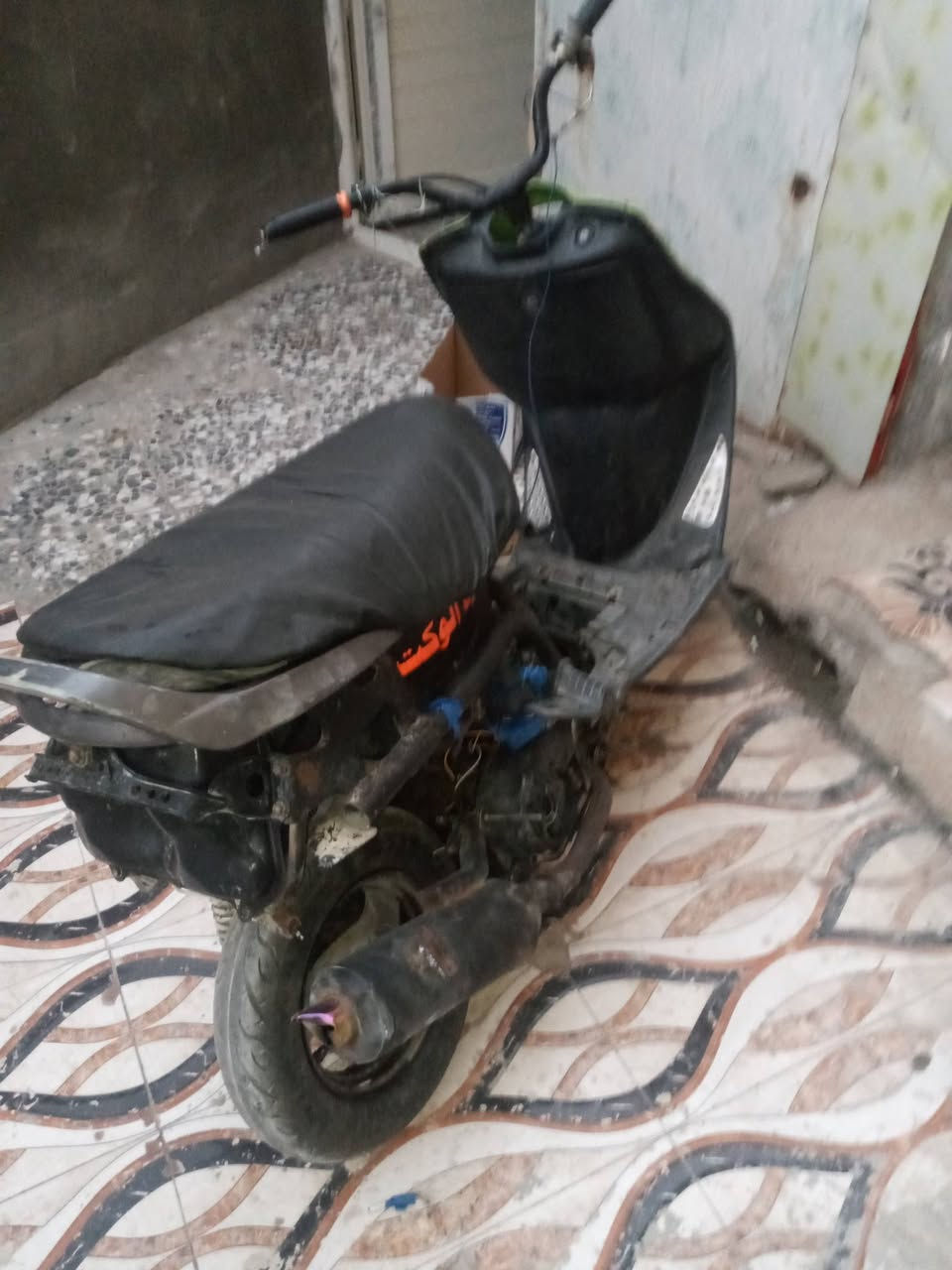 فراشه كرنك وبستم ورنكات جدد. شغاله يرادلهه تقسيم بريك.    رايدهه ب150 الجزيره.  باب الهوى.  ***********
