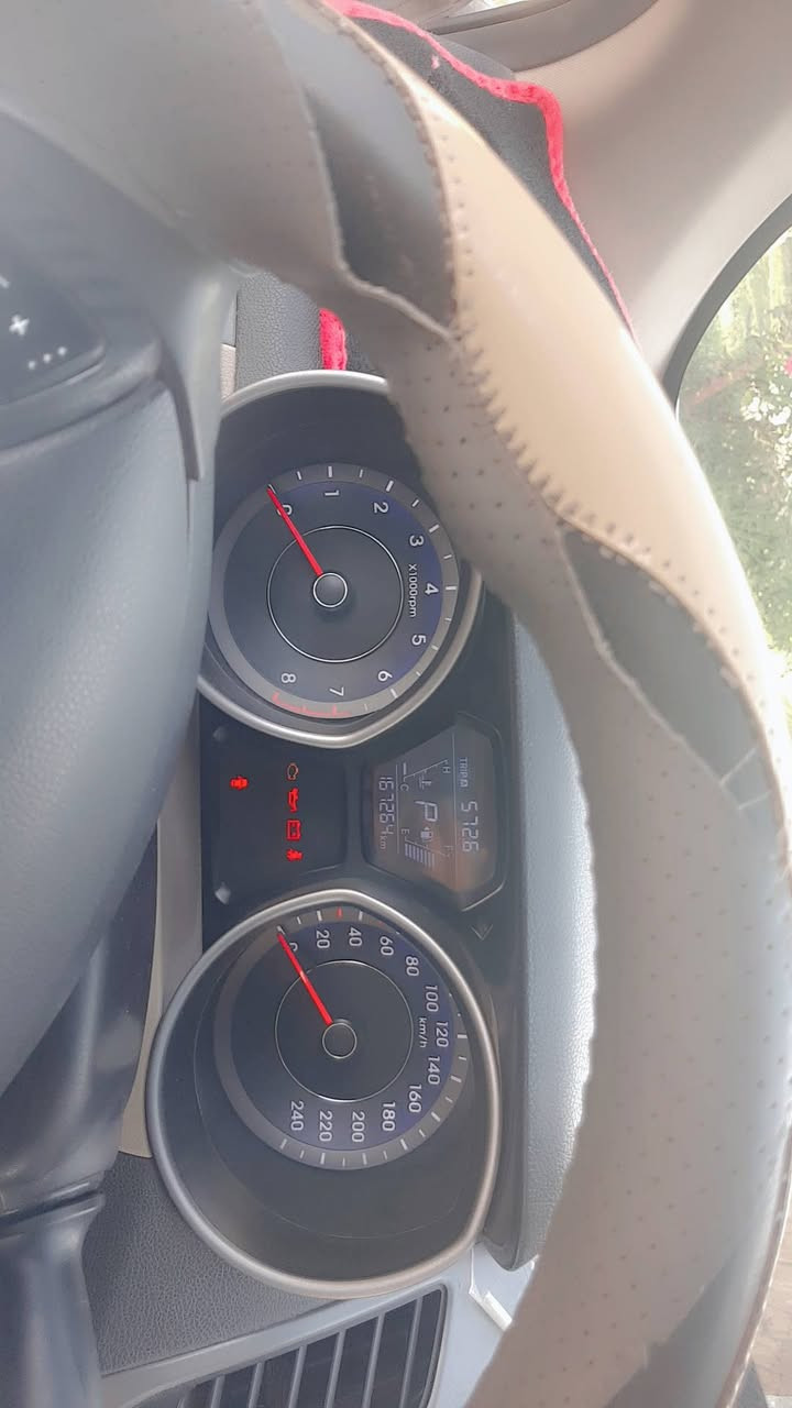 للبيع هيونداي النترا 2015 خليجي 🚗
للبيع هيونداي النترا موديل 2015 خليجي، سيارة نظيفة جداً وبحالة ممتازة، محرك قوي واقتصادية بالوقود، تبريد تدفئه  صيانة منتظمة وجاهزة للاستخدام مباشرة.
✅ موديل: 2015
✅ نوع: هيونداي النترا خليجي
✅ 
✅تبريد تدفئه 
✅ محرك ١٨٠٠ مكفوله من الضربه 
✅ أوراق كاملة وجاهزة للنقل
السونار مرفق بالصور 
رقم السياره مشروع وطني 
مكان السياره الانبار جزيرة الخالديه ناحية السلام 
للاستفسار والمشاهدة يرجى التواصل على الخاص أو الاتصال على الرقم: (***********).
