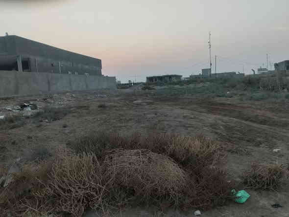 السلام عليكم للبيع قطعه ارض طابو زراعي سند 25 مداور المكان حي الامام ع قرب فلكت الامام المساحه 1000 متر *********** بي واتساب
