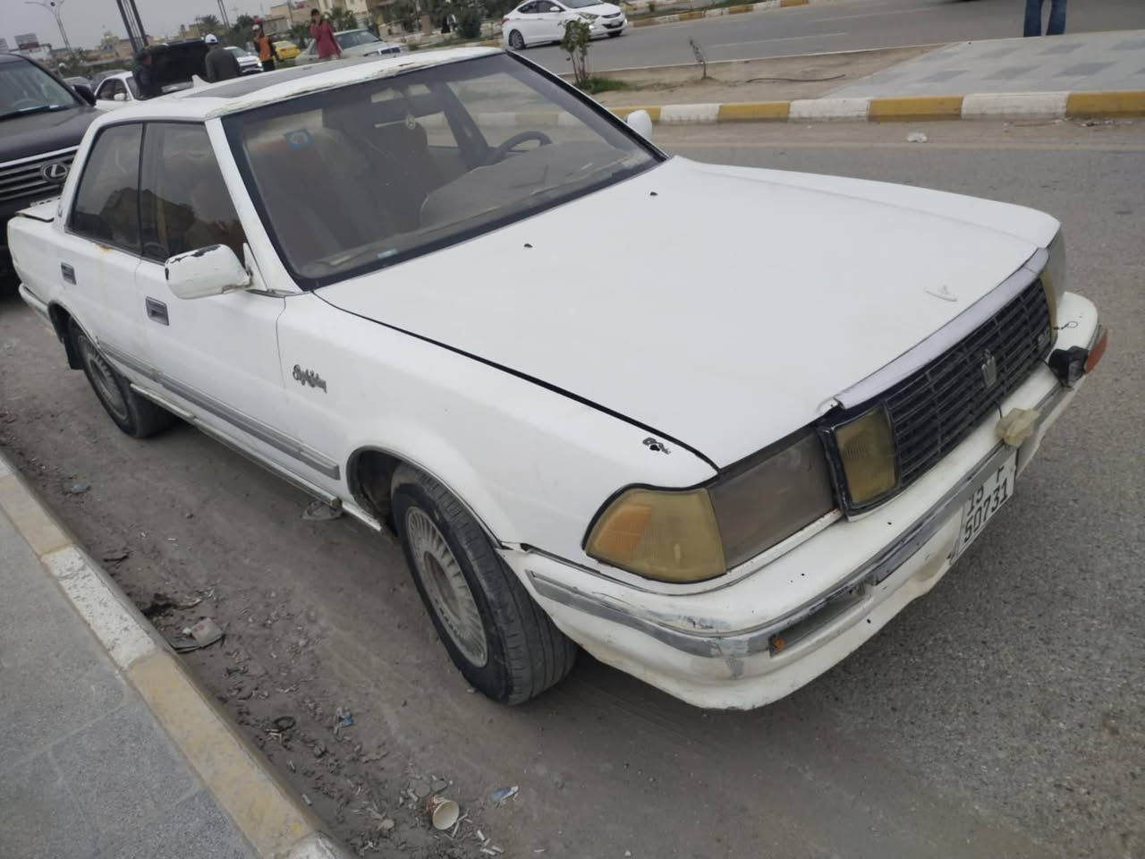 السلام عليكم
من رخصة الادمن ..
سياره هارتوب مديل 91 سياره مكينه وكير زينات وكشره كما موضح بالصور سنويه لــ 29 مداور ثاني يوم مكان السياره بالفظليه سعره 25 وبيه مجال هذه رقم صاحبه اتصل وبيك خير وتدلل .. هـ/***********
