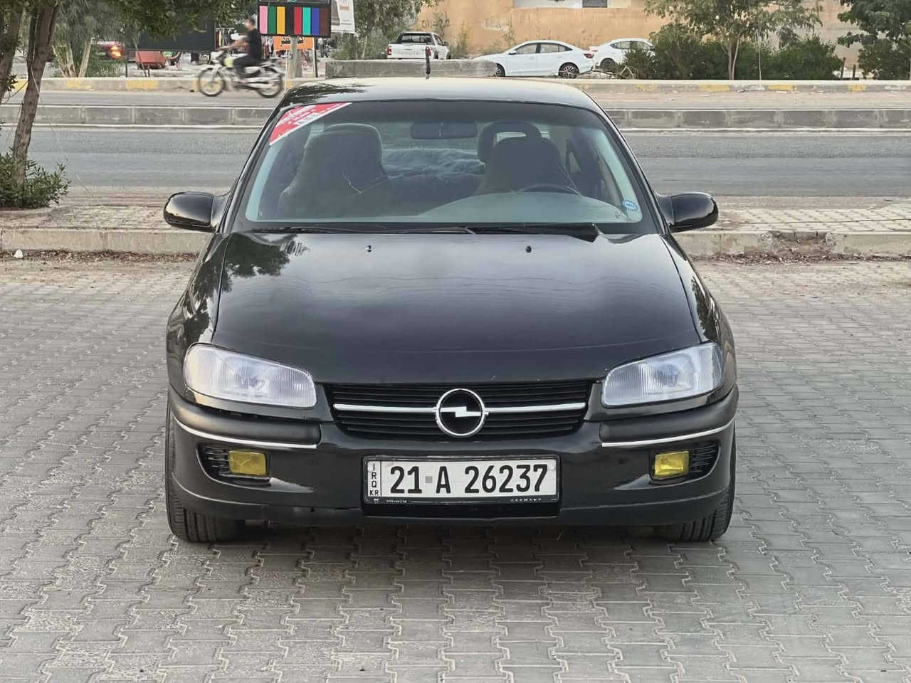 سلام عليكم تحيه طيبه لكل المتابعين الأعزاء 🌹
من رخصه ألادمن المحترم (للبيع فقط ) 
***********
أوپل بزونه موديل 95 رقم سليمانيه محرك مسكر  حجم 2000 كيرأوتوماتيك بدون اي ضرر أو طخه أو خياس مصبوغه عام لجماليه فقط مكفوله سياره من دعاميه لدعاميه رقم وسنويه جديد لحد (2029) بأسمي  شرط التحويل او وكاله 
التفاصيل / 
كيرو محرك شرط كفاله لاصرف لابخار 
تبريد ثلج 
صدر امامي خلفي جديد 
قفل مركزي سنتر لوك
تخم تايرات جديد 
اي بي اس شغال 
ويل كب 
دبل ايرباك 
جام كهرباء 
پاتري جديد 
كهربائيات كلهه شغاله بدون اي نقص 
وسياره احلى من صور هوايه 
واعتذر ماجاوب الخاص وتعليقات لان ممتواجد علنت الشراي يتصل ويدلل مكان سياره / خانقين سعرهه .......47
وبيهه مجال قليل حك الجيه اخوكم علي عدنان
