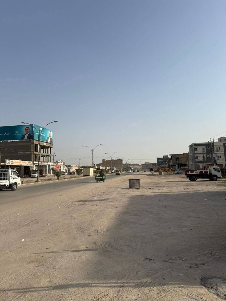 #قطعة_تجارية_للبيع
🏞 / للبيع قطعه مساحه ٢٠٠ م طابو صرف 

             واجهه ١٠ م / نزال ٢٠ م 

🌍 الموقع / شارع ٨٠ سنتر ع الشارع قرب مسجد الرحمن

للأستفسار أكثر مراجعة مكتب 
عقارات أراضي بابل الخضراء للمقاولات العامه والتصاميم الهندسية 
شارع ٦٠ .. عمود ٣٠٠ .. مقابل أستدارة علي بقلي 
الشيخ حازم 
وسام محمد 
أبو حيدر / ***********
