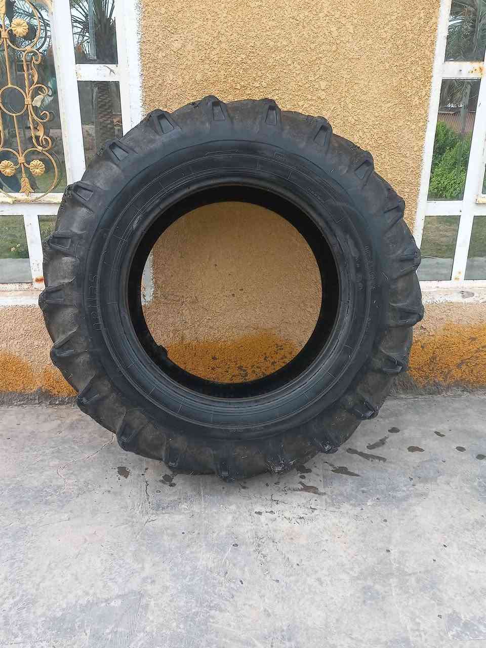 البيع  زوج تايرات  30.9.16 
***********
ناحيه الشحيميه قريه الدواغنه
