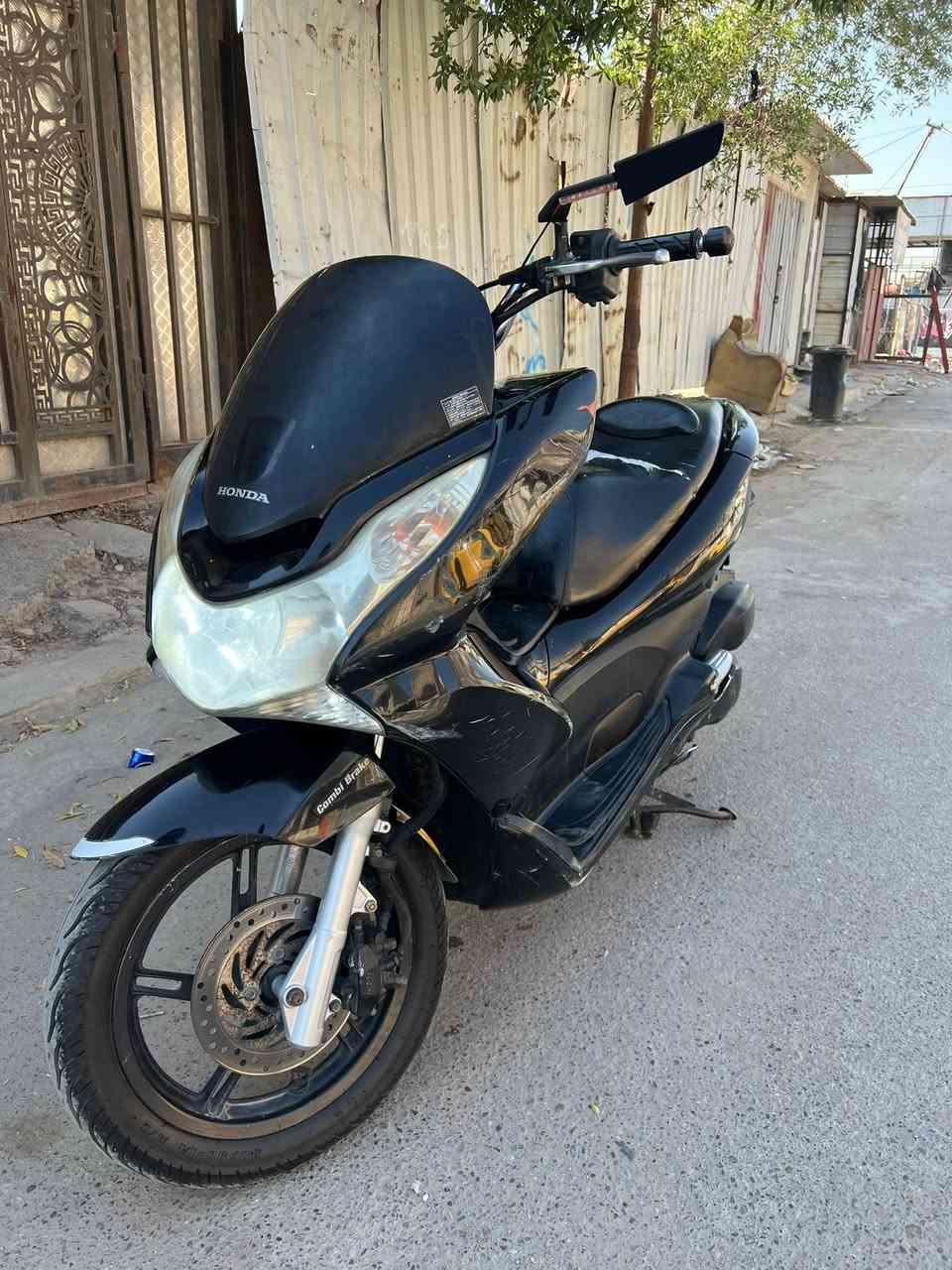 بيسي اكس جيل اول محرك 150 ياباني دراجة جديدة اي نقص مابيها شلعة معدل تشك الكاع كهربائيات كلها شغاله كفرات اصليه كلها بريكات جدد تايرات جدد دراجة جاهزة موديل 2013 أوراق كاملة سعر 1450 وبيهة مجال مكاني بغداد الشعب ***********
