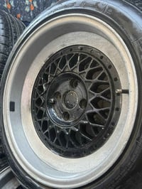 ويالت زعرة للبيع نضافتهن ٩٠ ٪؜حجم ١٦ لاستفسار اتصل على الرقم ٠٧٧٠٧١٢٨٩...