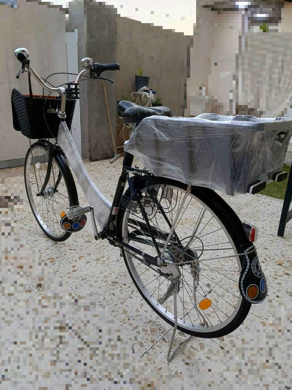 السلام عليكم🙋‍♂️
#دراجه🚲 كلاسك

✅حجم [<27>] نوع ياباني 

✅بدال السرعه 6X1 كير وحساس أمامي
【طاقه زنون شمسي】

✅لون الاسود 

✅ دراجه موديل
 👈2020👉 
اخو الجديد 

✅قطعه نضيفه كلش أحله من الصور وسبايه ستيل ابلاديه شرط برغي ممفتوح بلدراجه وعلىَ أيد وحده 

💸السعر { 145 الف} وبي مجال قليل

موقع #الانبار_الفلوجه

🛑استفسار اكثر اتصل
 بالرقم📲
 [[ *********** ]] يوجد واتساب 
🛑ملاحظه_ بدون صندوق خلفي وبدون احراج رجاءً
