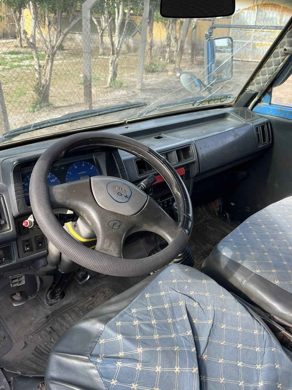 سلام عليكم كيه لبيع موديل93 السيارة خير من الله ما جنائ كيرو محرك كله مكفول  شاصي ورقم شاصي مكفول تحويل مباشر مشروع وطني السنوية العنوان بابل الشوملي السعر 45￼ بيها مجال تصال ***********￼￼￼￼
