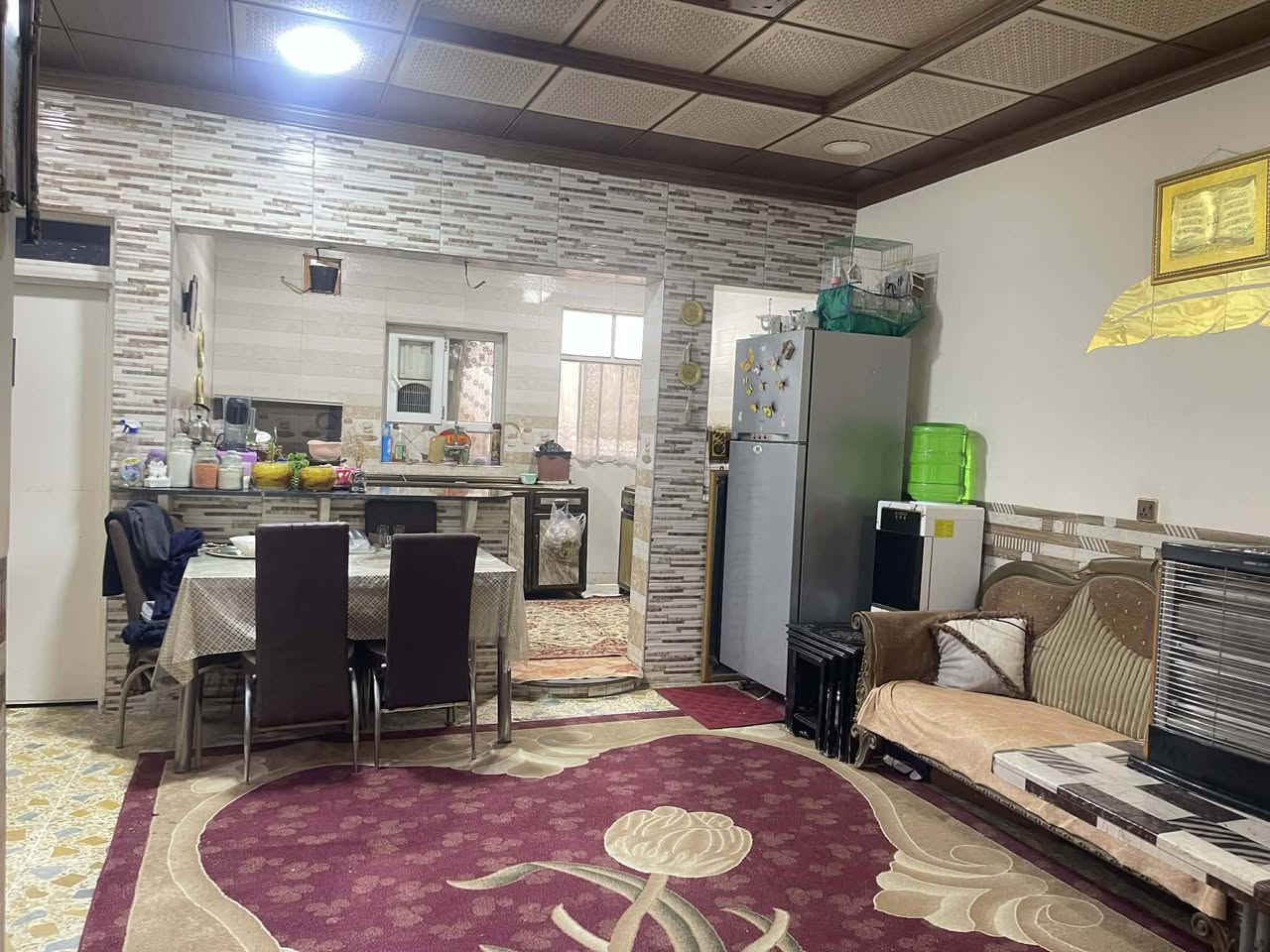 دار للبيع بسعر جدآ مناسب 
موقع/حي الاعلام 
مساحة/١٥٠م 
واجهه/٧ونص 
طابق واحد يحتوي على غرفتين نوم هول مطبخ استقبال صحيات كراج سياره الاستفسار مراسله صفحة او الاتصال على الأرقام التالية 
***********
***********ابوايمن 
***********ابوراكان 
يستقبل مكتب قصر النيل العروض السكنية وا تجارية وا زراعيه يوجد لدينا مقاولات باكادر هندسي متخصص في مجال البناء يوجد لدينا محامين متميزين في كافه القضايه عنوان المكتب موصل حي النور مقابل المستوصف مكتب قصر النيل
