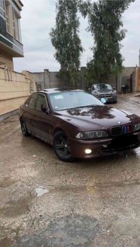 بي ام دبليو • مراوس • نزل بالتعليقات