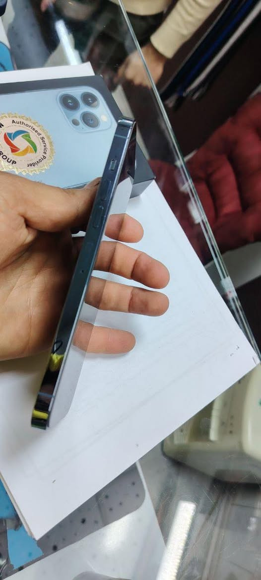 ايفون 13 pro max لون بحري ذاكرته 256مكفول   من كلشي بطارية 80 الستفسار ***********

