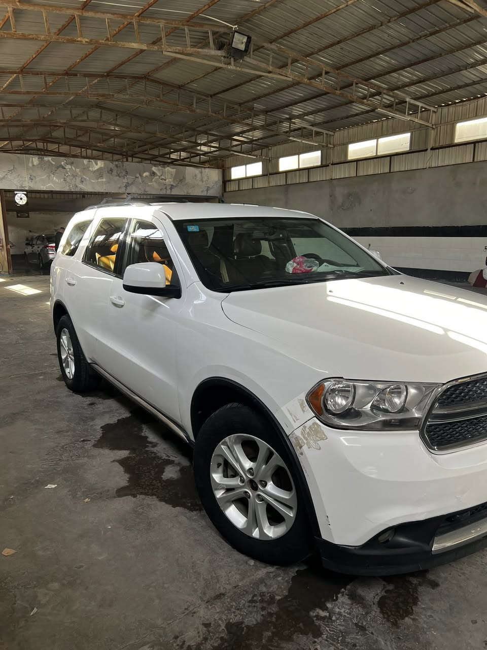 السلام عليكم من رخصه الادمن
دورنكو 2013 خليجي يعني بدون ضرر
حراديه كير محرك كفاله
تبريد تدفئه
فول 1/1 عده الفتحه
رقم بغداد بسمي تحويل ثاني يوم
بيه فقط خباثه بالباب واحد خير راش عليه بطش
***********
***********
السعر 190 وبيه مجال 
وخادم اني
مكاني كوت او بغداد
