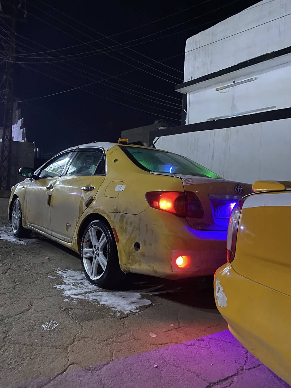 سلام عليكم كورله مديل 2009خليجي مجفيه
ي محرك جديد كير جديد تايرات نضيفه
ويل ١٧
رقم بغداد. بسمي هزه جديد نقابه غرامات مصفره
منضومه مال غاز ٨٠ لتر. امقدمله عله دفتر بازين 
دواخل دوشمه عام. شاشه 
سعر ٨٥  
مكاني كركوك  شراي يخابرني ***********
