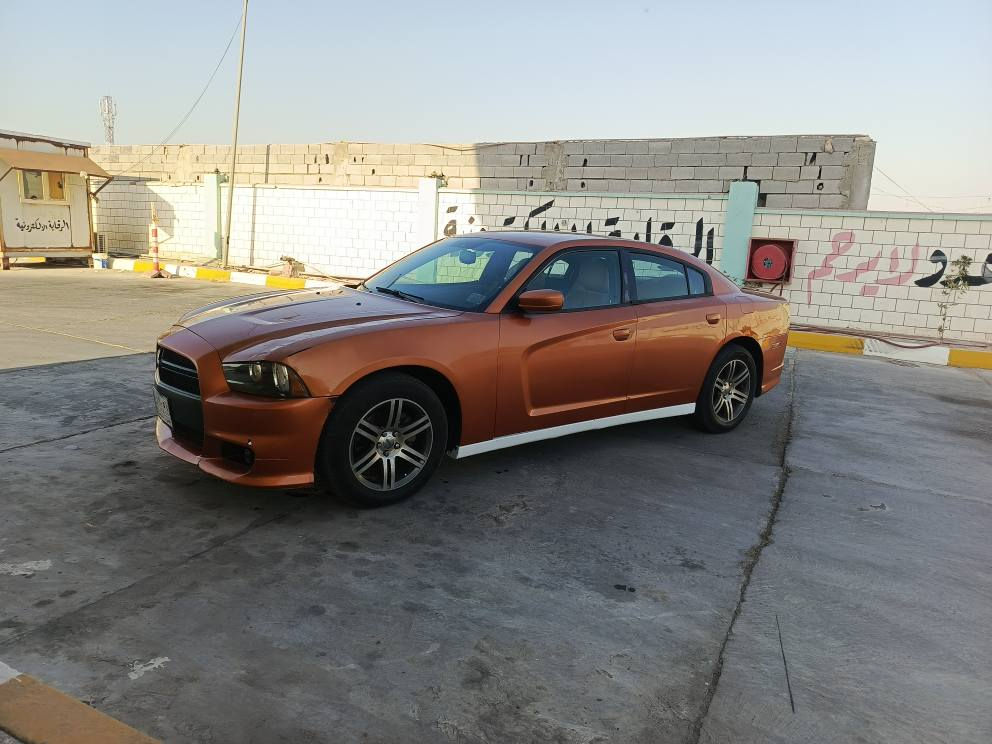 جارجر 2011وارد امريڪي*********** حادثه باب سايق بس لباقي ڪفاله من ضربه بيه رشات صبق. محرڪ،3600گفاله محرك وڪير تحويل ثاني يوم سعره 115مڪانه بصره *********** البصرة, العراق
