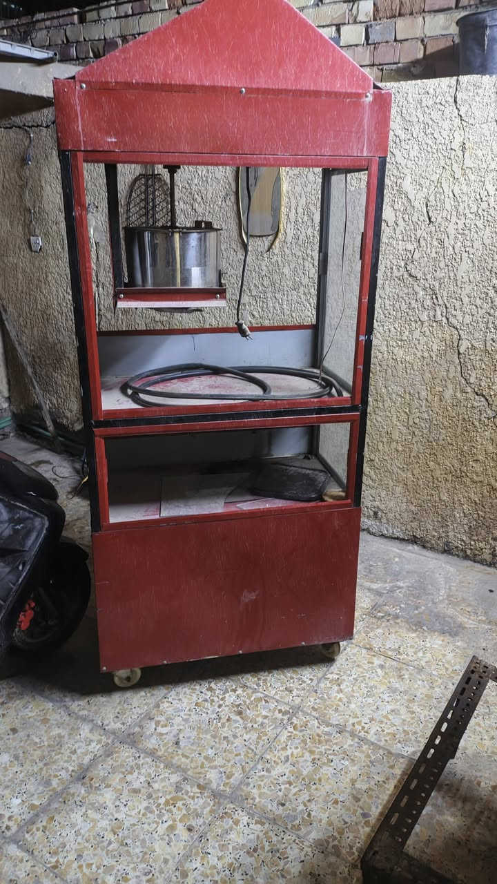 سلام عليكم مكينة.شاميه لل بيع مكان بغداد شغاله السعر 80 وبيهه مجال بصيط ***********
