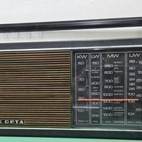 راديو قديم • صناعة ألمانية • متعدد الموجات