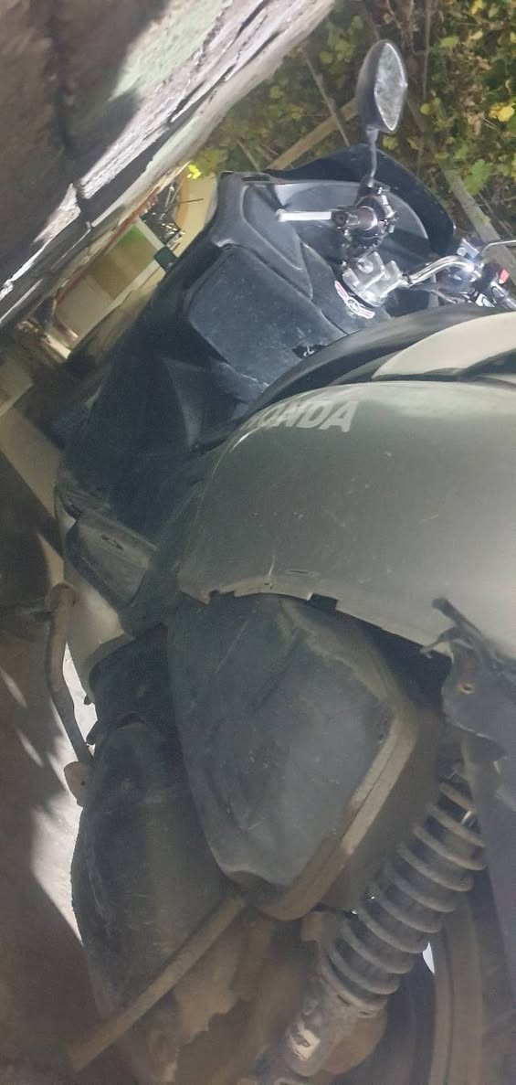 السلام عليكم دراجه ڤورزه للبيع دراجه خير من الله السعر 400 وبيها مجال حك  جيه ديالى جلولاء


**إذا كنت صاحب هذا الإعلان وتريد حذفه لأي سبب، رجاءا أرسل رسالة إلى الدعم الفني**