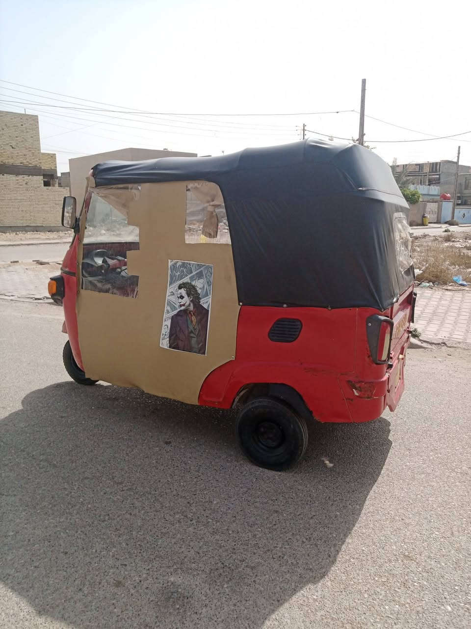 السلام عليكم تكتك بياجو موديل 2018 محوره محرك باجاج لا يبخر ولا ينقص تك تك تحويره كامله قمتيات باجاج كل شيء بيها محوره باجاج تكتك خير من الله بوجهك للشارع كل نقص ما بيها لا ضربه ولا سبق اوراخه كامله خير من الله التكتك العنوان بغداد المدائن سلمان باك السعر مليونين و700 رقم الهاتف ***********
