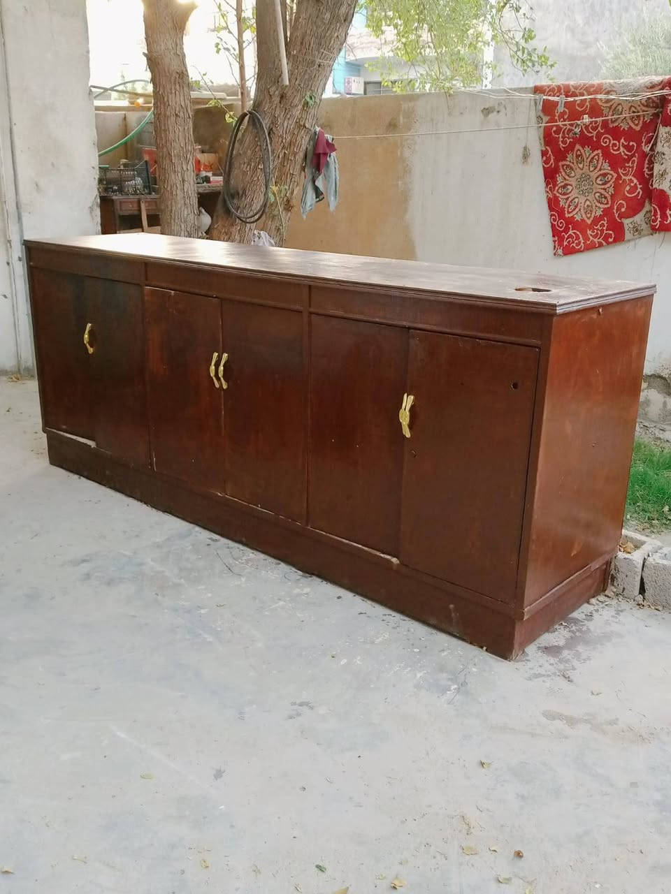 سلام عليكم خوان بوفيه البيع حطاطه نضيفه فول كمل عنواني ديالى بعقوبه درجه اوله موجود واتساب و رصيد هاذ رقمي ***********
