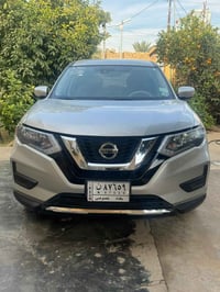 نيسان روج ٢٠١٩ رقم بغداد مميز بأسم صاحبها فول مواصفات عدا البصمه وفتحه...