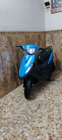 سلام عليكم دراجه ماكس عدله البيع دراجه ختم واحد وياه كفرين بلادي وتجاري دراجه خير من يم الله مكينه ما مفتوح برغي بي ريده 750 بيه مجال شي كليل ***********
