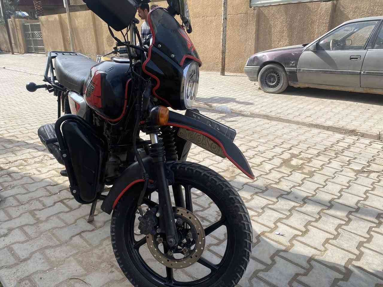 بوكسر ٢٣ مرقم وكامله اي نقص مابيها 2300  وبيها مجال تعال اتصال وتدلل ***********
