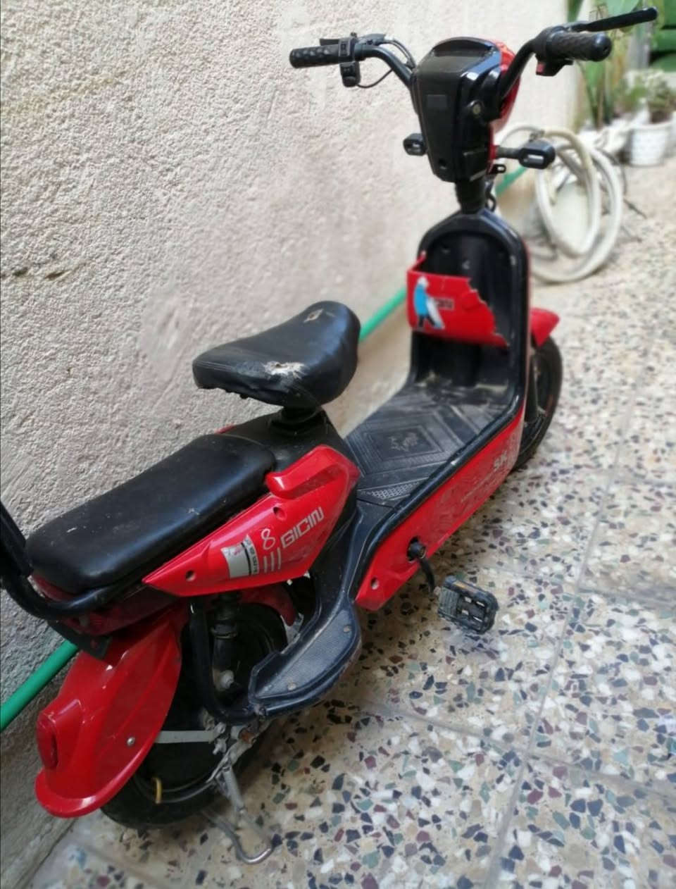 دراجتين شحن نضاف مثل مواضح بصورة مستعجل ع بيعة الدراجة  الوحدة ب 170 وبيهن مجال... رقم بي واتساب ✅ 078‪17271765


**إذا كنت صاحب هذا الإعلان وتريد حذفه لأي سبب، رجاءا أرسل رسالة إلى الدعم الفني**