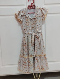 ملابس أطفال • نظيفات • أسعار مناسبة