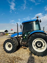 للبيع مكينه موديل ٢٠١١ حجم ٩٥/. 07732396300