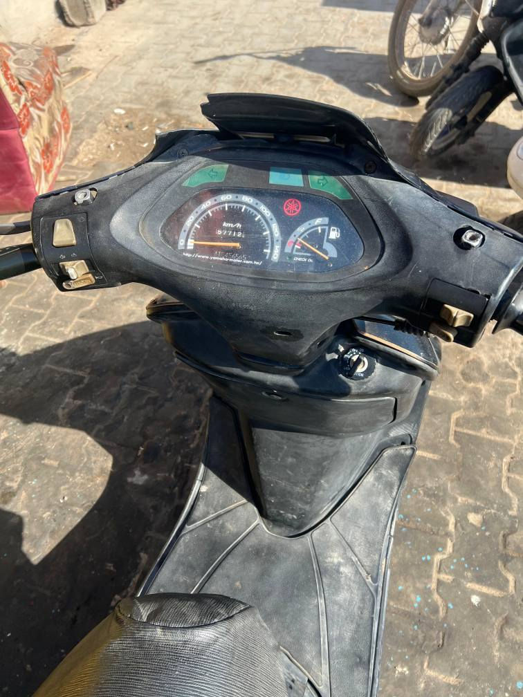 كلشي بيه شغال نكره سلف فراشه فحل كلش نضيفه على أيدي  ومعتني بيهه ما متعوبه طول اليوم واكفه اروح بيهه للشغل ورجع مفتوحه مره وحده تجفيت عام
العنوان البصره تنومه السعر ٣٥٠  بس الشراي يراسل *********** البصرة, العراق
