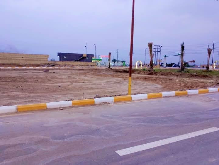 عرصه #للبيع داخل مجمع البحار النموذجي مساحه 400متر مربع
كافه #خدمات متوفره #السعر  ب13مليون

مجاور بانزين #خانه الاسدي  اي ستفسار اتصال ***********
