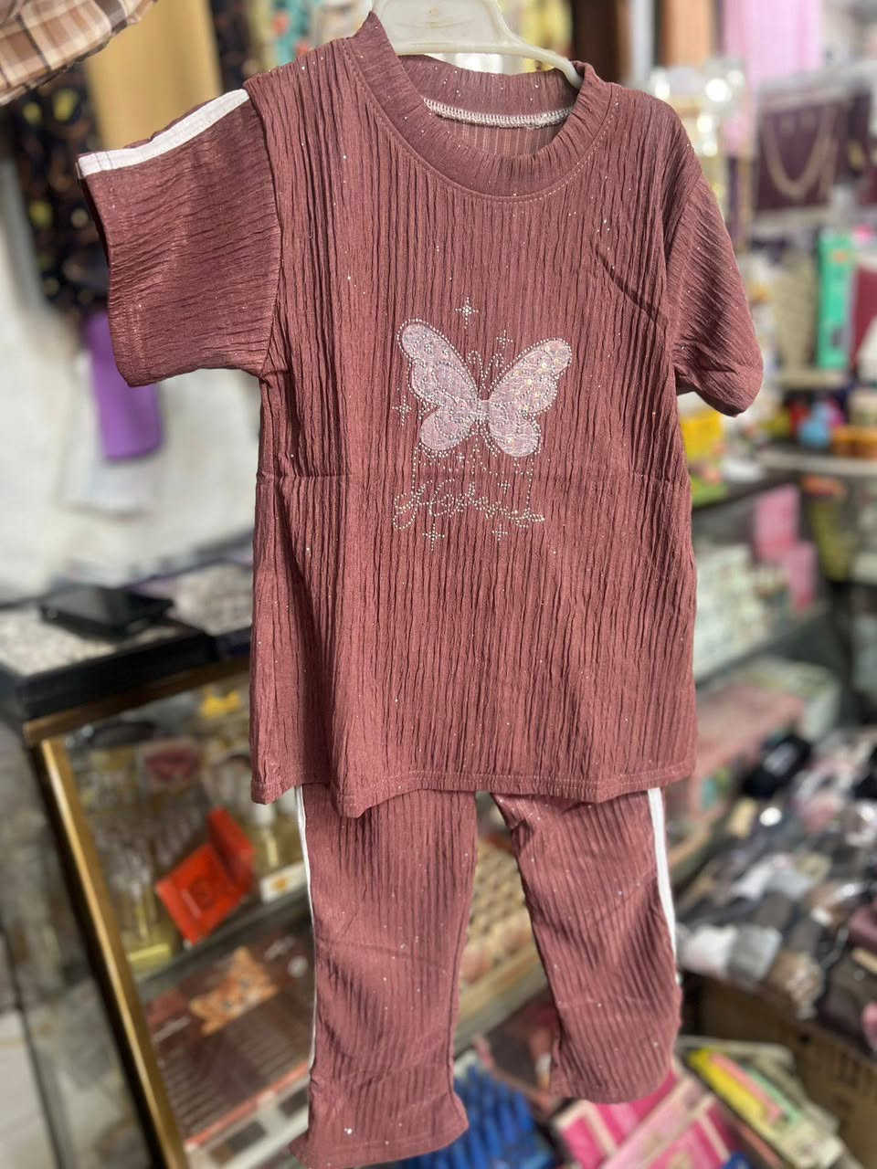 تراكات بناتي ستراس 🌸💕🧿
 ..
بأنسب الاسعار 🌹🦋
 .
متوفر من عمر 3 سنوات ــــــــ عمر 12 سنة 😍
.
قياسات من(12ـــــ20)💕
.
السعر:8،000 ألاف دينار بسسسسس 🔥 
.
القماش أصلي درجة أولى 😍 
 .
العنوان ـديالى-خان بني سعد ـالحولي-مقابل ابو سعد الجوراني مجمع كرار 🔥🫶🏼 
.
@إشارة


**إذا كنت صاحب هذا الإعلان وتريد حذفه لأي سبب، رجاءا أرسل رسالة إلى الدعم الفني**