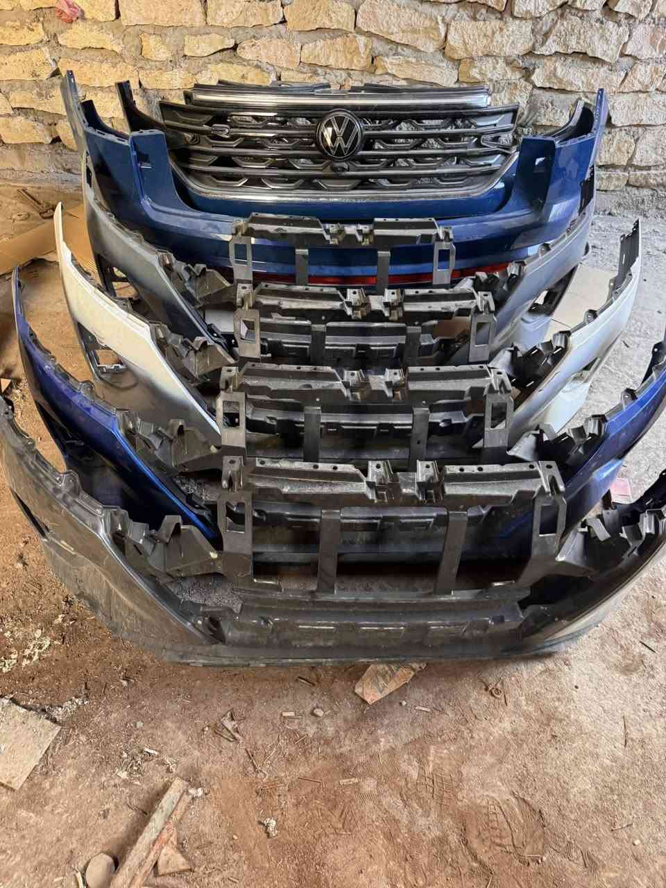 بسم الله
لايتات كيكس خليجي اصلي تفصيخ 

+كير كيكس +فيرسا امريكي نظافة  ٪؜

دعاميات كيكس امريكي 

خدمة توصيل متوفره

***********
