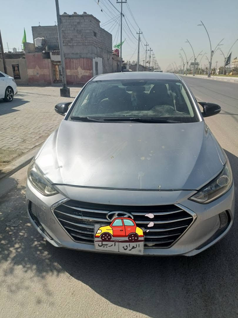 النترا واردامريكي موديل ٢٠١٧ حادثها شاملغ امامي وبيها يعني ضحكات خفيفه السياره جاهزه مكينه رقم اربيل ومنتهيه السنويه بال 24 بنهايتها  عنوان البصرة حيانيه شارع السيد السعر102وبيها مجال بيع فقط رقمي *********** البصرة, العراق
