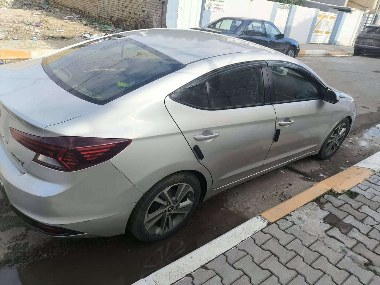 النترة موديل ١٩ حادثهة جاملغ وبنيد وصور الحادث مرفقة كير مكينة تخم تاير حدادية تبريد داخل كلة جديد رقم بغداد بسمي ماشية ٧٤ حقيقي السعر ١١٤ بيهة مجال بسيط مكان السيارة زعفرانية ***********
