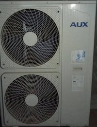 سبلت 3 طن دبل مروحه..مستخدم شهرين نظيف اوكس الاصلي ..سعر 1 مليون و 200...