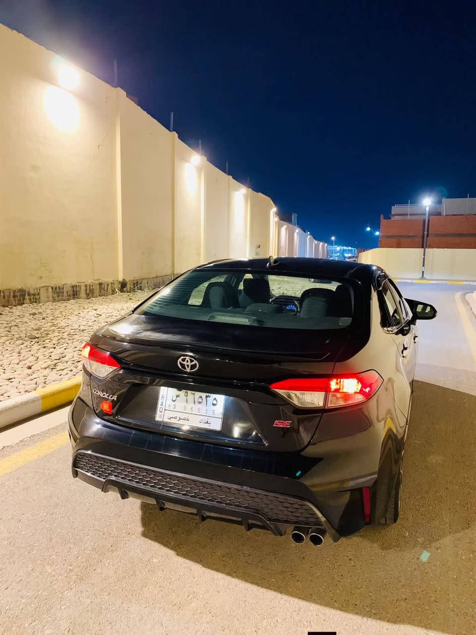 السلام عليكم
لبيع مستعجل
كورولا أمريكي موديل 20 se رقم بغداد بأسمي حادث چاملغ وبنيد بدون دواخل وقبغ الجنطة من فوك أبيع 3قطع 
السعر (130) وبيها مجال مكان السيارة الأنبار الرمادي 
للأستفسار واتساب ***********
