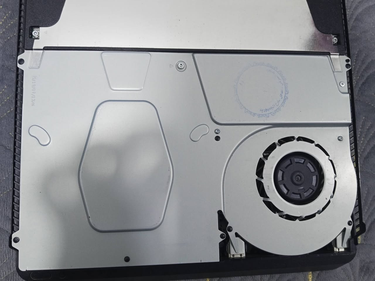 السلام عليكم 
متاح بلاي ستيشن فور سلم اون لاين 500GB لوك ستيكر بالة غير مستخدم مع كامل ملحقاته 

سعر الجهاز/ 250 مع المجال البسيط

مع الأقراص 270

متواجد خاص


**إذا كنت صاحب هذا الإعلان وتريد حذفه لأي سبب، رجاءا أرسل رسالة إلى الدعم الفني**