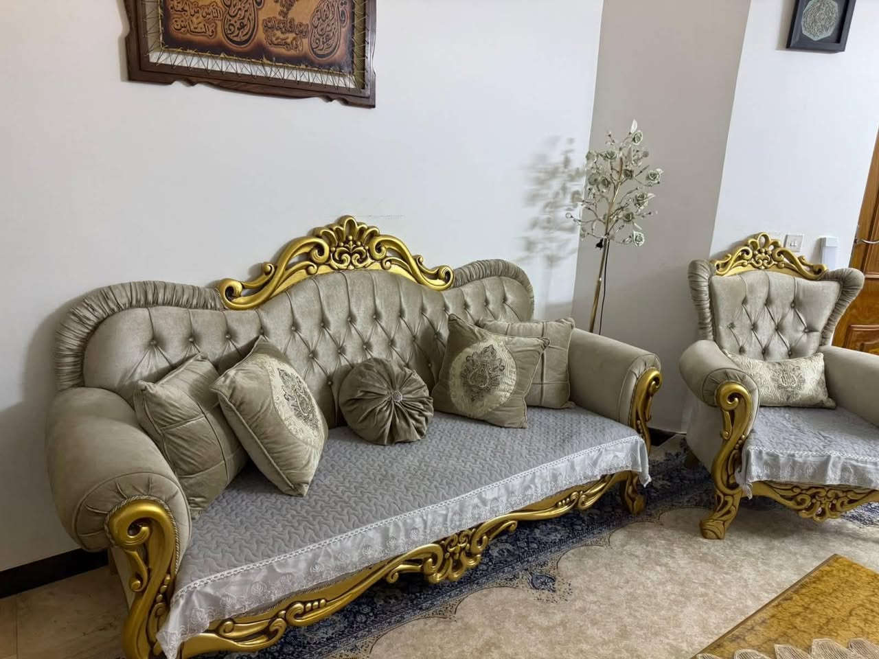 تخم قنفات ١٠ مقاعد نضيف للبيع المكان الشالجيه


**إذا كنت صاحب هذا الإعلان وتريد حذفه لأي سبب، رجاءا أرسل رسالة إلى الدعم الفني**