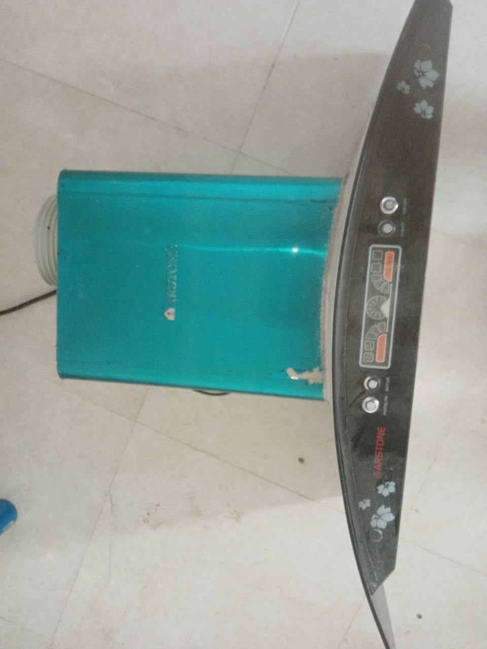شفاط مستعمل شغال
غراضه كامله عدا الحديده التكضه بلحايط


**إذا كنت صاحب هذا الإعلان وتريد حذفه لأي سبب، رجاءا أرسل رسالة إلى الدعم الفني**