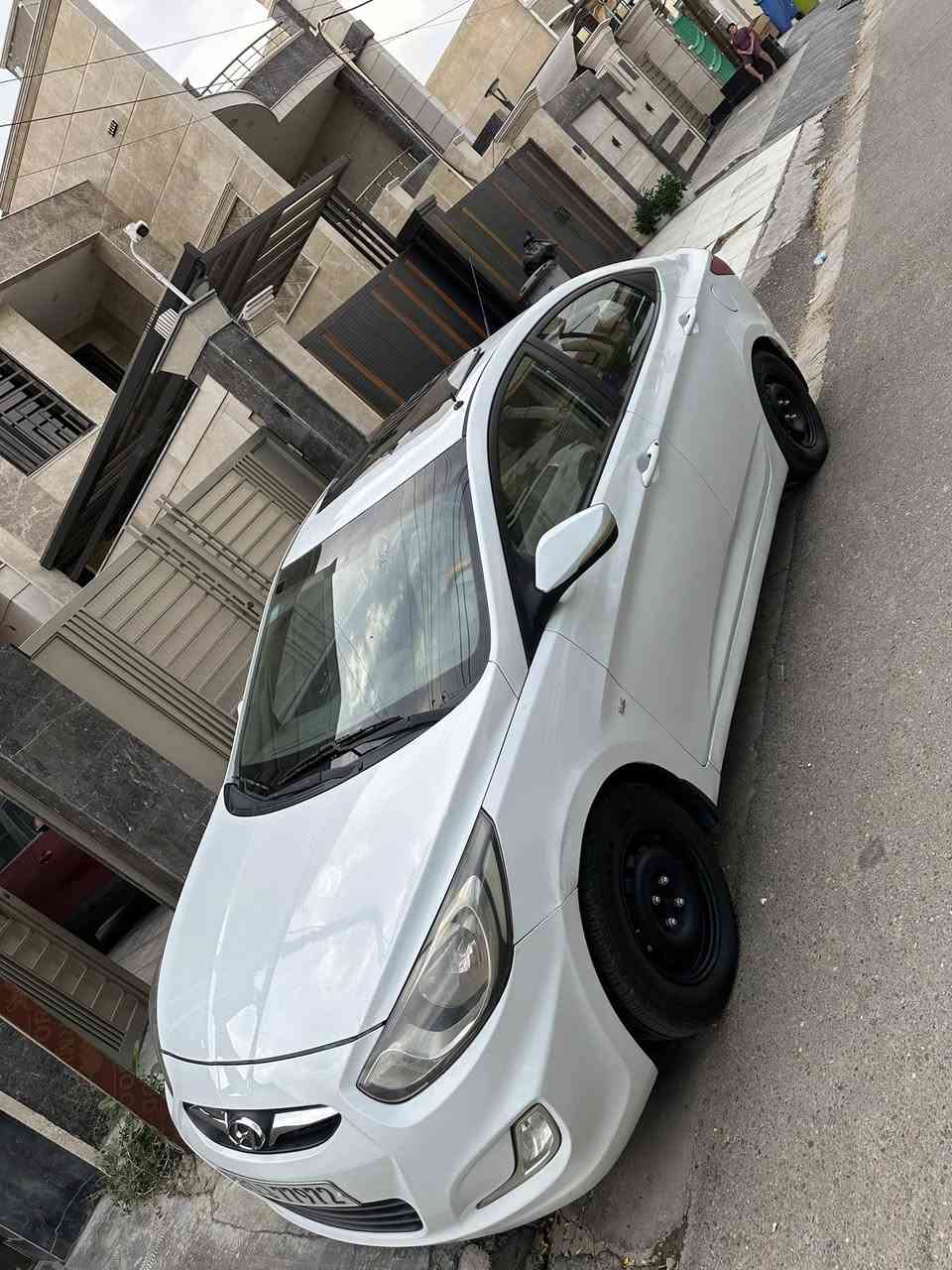 Hyundai  Accent blue  2012  خليجي
محرك 1600 دوش

رقم بغداد سنويه وهزه جديده

كير محرك كهربائيات تبريد تدفئه غرفتها خارجها  كلها خير من الله بدون اي نقص مصروف عليها 

بيها قطع صبغ اني ابيع عام هيه مو عام بدون لغد بدون شاصي بدون حوض بدون كص بدون كلبه استفسار خاص سعر ٨١ وبيها مجال بسيط 📍مكانها بغداد العامريه


**إذا كنت صاحب هذا الإعلان وتريد حذفه لأي سبب، رجاءا أرسل رسالة إلى الدعم الفني**