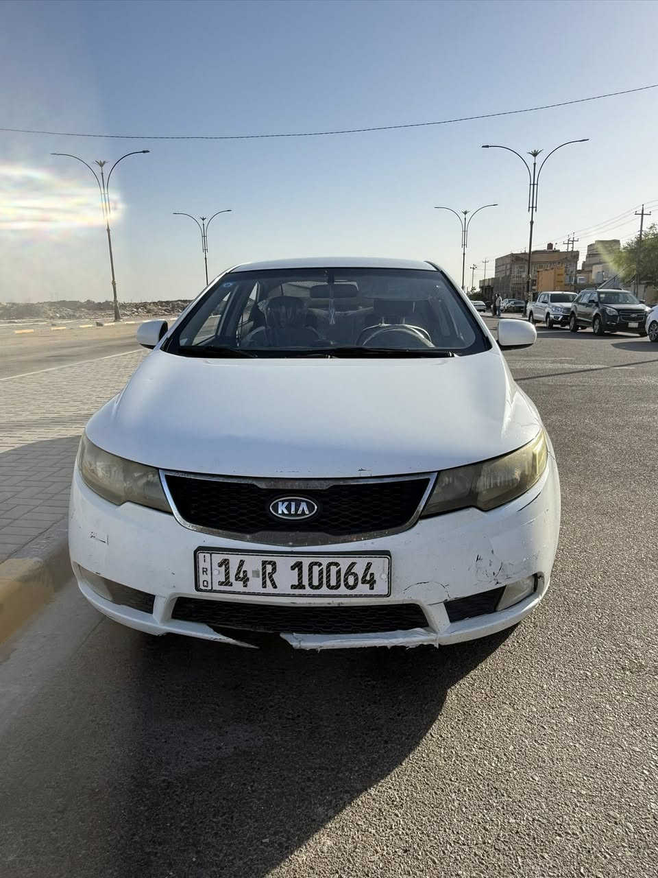سيراتو خليجي ١٢ بيها ضربة بالصندوق وراجع بارد السيارة جاهزه  للاستفسار التواصل على الرقم *********** غير متواجد على الفيس 
مكان السيارة ابي الخصيب خلف المحكمة
