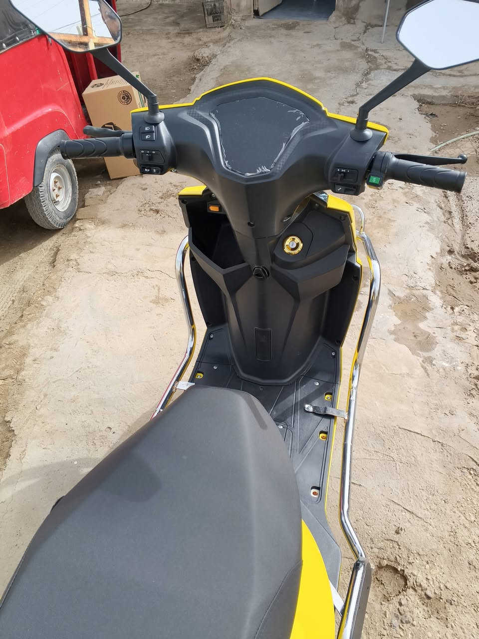 دراجه شحن للبيع موديل 25  0.3
استخدام قليل شهر واحد بس بعدها بترابها
ملف 2500 
السعر  مليون100 وبيها مجال بسيط 

للتواصل ***********
