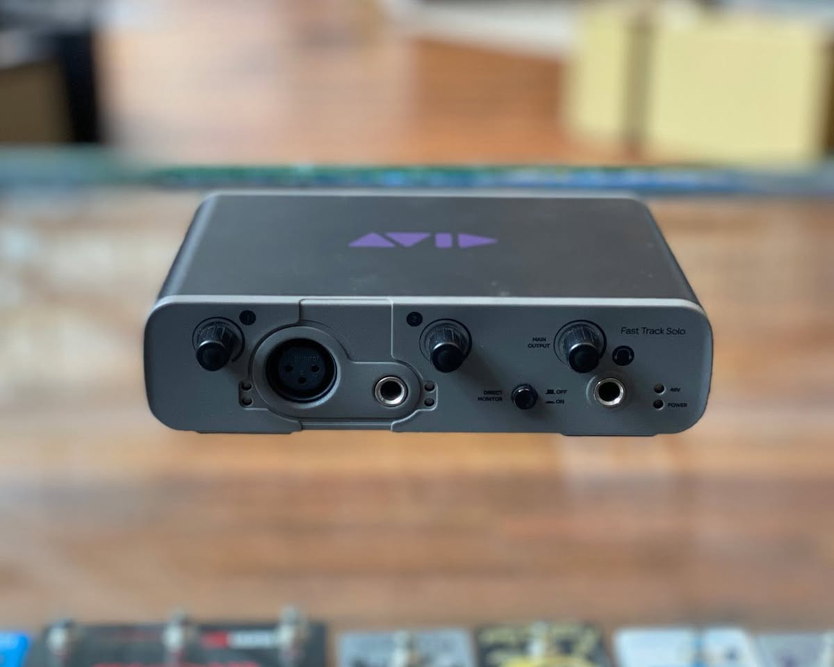 كارت صوت فاست تراك صول مستخدم للبيع للتواصل المراسله على خاص او الاتصال على الرقم ***********
