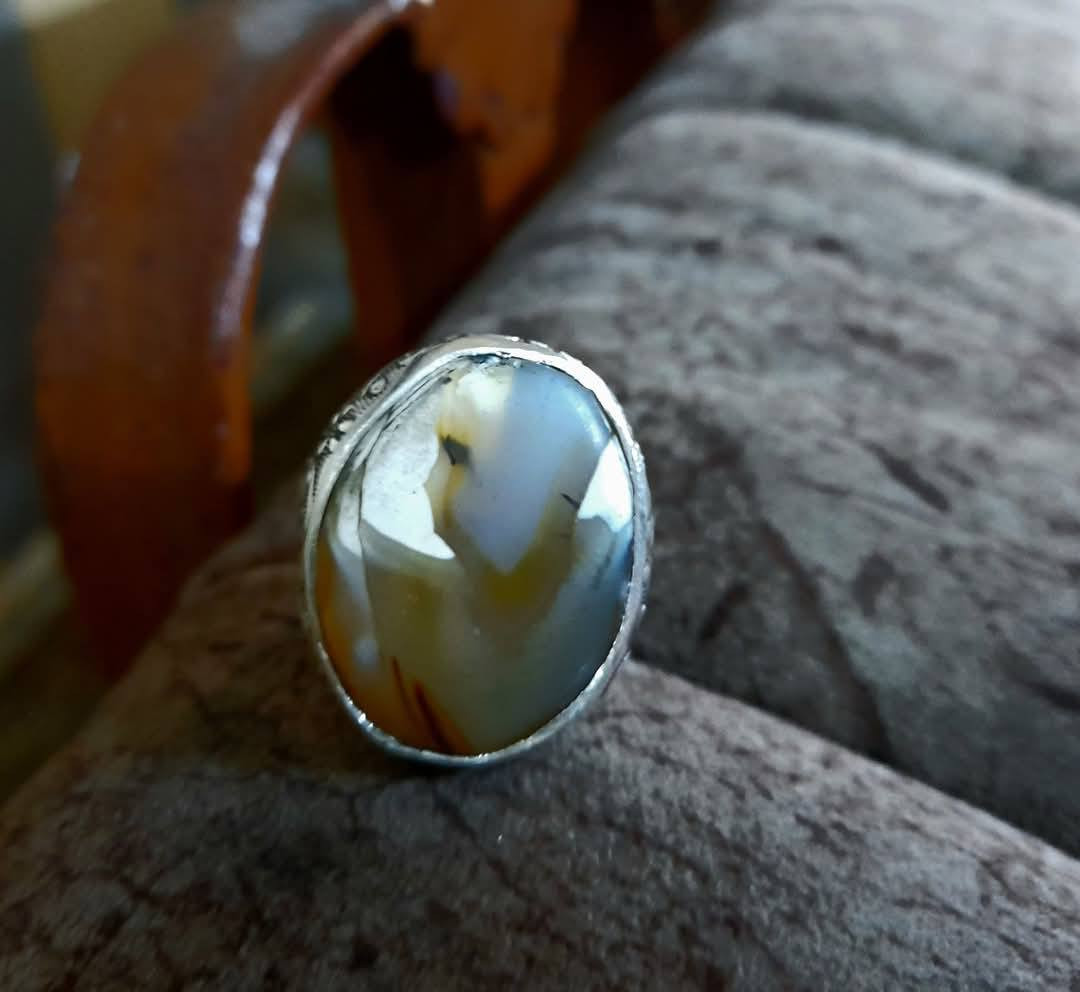 ***********واتساب
