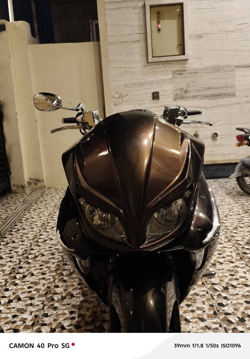 للبيع فورزا 0/9 مكفولة كفاله عامه ماشيه 15 ألف أي نقص مابيه دراجه جديده قبل شهر نازله سعرها مليونين وبيه مجال حك الجيه موقعه ديالى بعقوبة
***********
