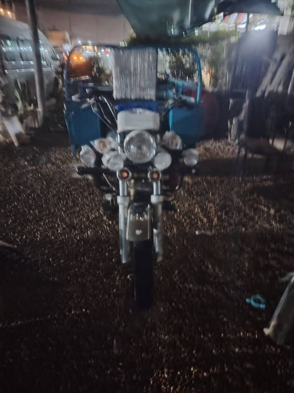 سلام عليكم ستوته للبيع موديل ٢٠٢٢ اوراق مكتب حسين اصولي تخم تاير محرك ممفتوح بي برغي تواصل رقم ***********
