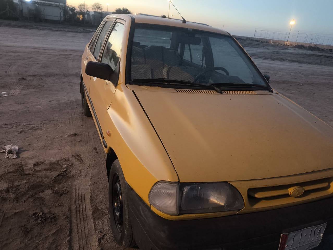 مديل ٩ مكفوله من الضربه مصبوغه حزام جماليه عل فحص شرط سنويه نافذه ١٩غرامات ما عليه هيئه عل مشتري سياره مكينه وكير وتبريد وتدفئه جاهزه حداديه طوبه  وتجي وتشوف بعينك  سياره ناعمه كلش سعر ١٩ مكانه عماره مركز ***********
